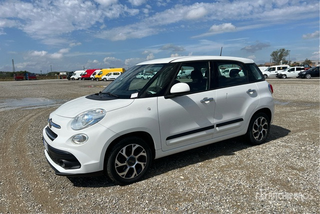 2019 Fiat 500L 1.3 MTJ BUSINESS DUALOGIC 95CV AUTO Automobile - Personenwagen: afbeelding 3 2019 Fiat 500L 1.3 MTJ BUSINESS DUALOGIC 95CV AUTO Automobile - Personenwagen: afbeelding 3