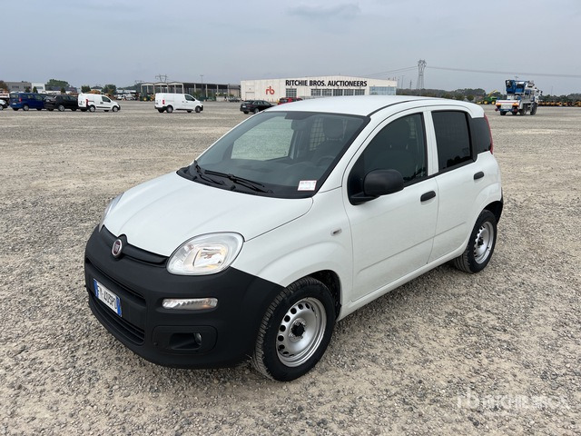 2019 Fiat Panda 1.2 69CV VAN EURO 6DT POP Van Truck - Kleine bestelwagen: afbeelding 2 2019 Fiat Panda 1.2 69CV VAN EURO 6DT POP Van Truck - Kleine bestelwagen: afbeelding 2
