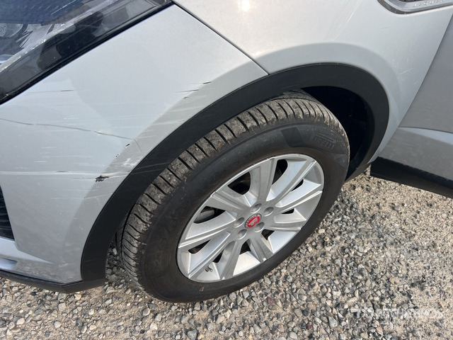 2019 Jaguar E-Pace D150 Automobile - Personenwagen: afbeelding 5 2019 Jaguar E-Pace D150 Automobile - Personenwagen: afbeelding 5