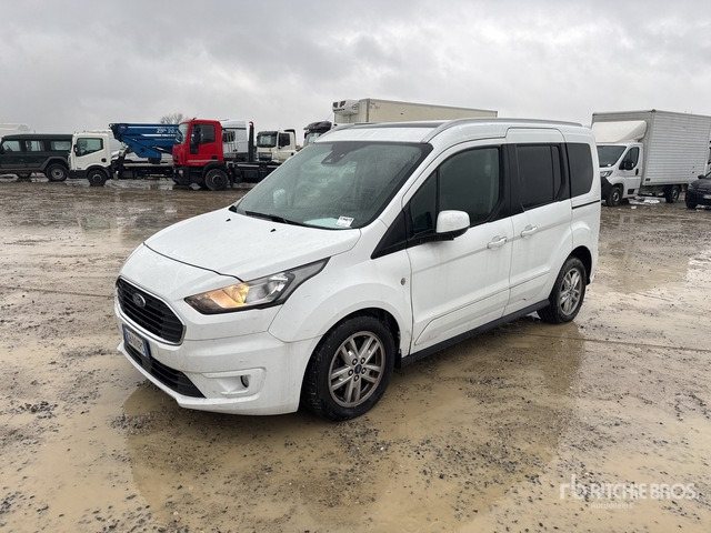2020 Ford Tourneo CONNECT 1.5 TDCI 120CV TITANIUM ... Van Truck - Bakwagen: afbeelding 1 2020 Ford Tourneo CONNECT 1.5 TDCI 120CV TITANIUM ... Van Truck - Bakwagen: afbeelding 1