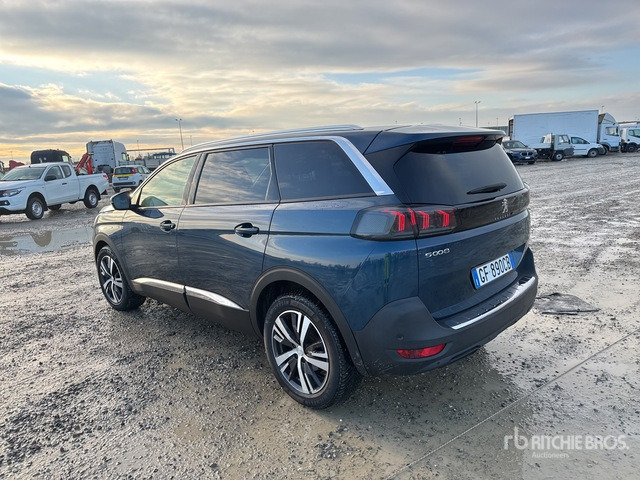 2021 Peugeot 5008 BLUEHDI 130CV ALLURE EAT8 S/S AUT. SUV - SUV: afbeelding 2 2021 Peugeot 5008 BLUEHDI 130CV ALLURE EAT8 S/S AUT. SUV - SUV: afbeelding 2