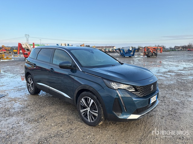 2021 Peugeot 5008 BLUEHDI 130CV ALLURE EAT8 S/S AUT. SUV - SUV: afbeelding 3 2021 Peugeot 5008 BLUEHDI 130CV ALLURE EAT8 S/S AUT. SUV - SUV: afbeelding 3