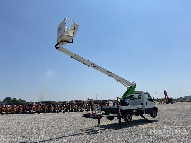 2022 Iveco Daily 35-140 2022 Comet 20 8.5 HQ 20 m on Bucket Truck - Vrachtwagen hoogwerker: afbeelding 3 2022 Iveco Daily 35-140 2022 Comet 20 8.5 HQ 20 m on Bucket Truck - Vrachtwagen hoogwerker: afbeelding 3
