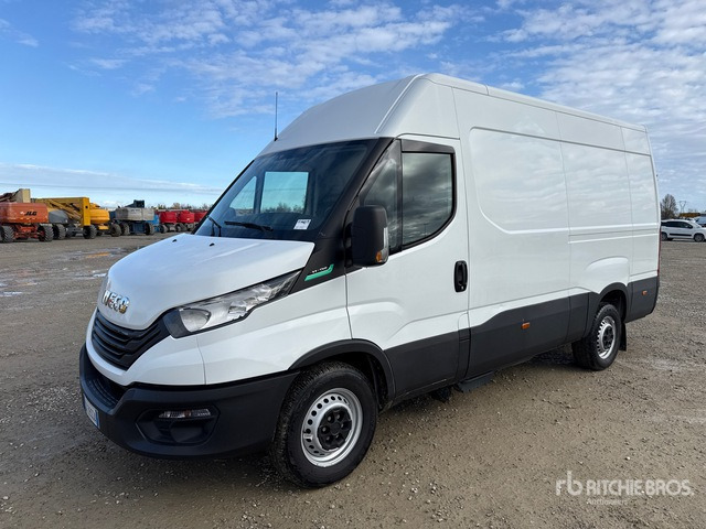 2022 Iveco Daily 35S14NV 3520L H2 BLUE P Van Truck - Bakwagen: afbeelding 1 2022 Iveco Daily 35S14NV 3520L H2 BLUE P Van Truck - Bakwagen: afbeelding 1