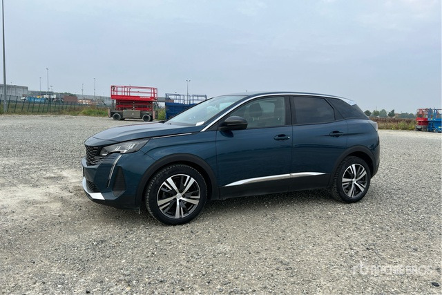 2022 Peugeot 3008 BLUEHDI 130 SeS ALLURE SUV - SUV: afbeelding 2 2022 Peugeot 3008 BLUEHDI 130 SeS ALLURE SUV - SUV: afbeelding 2