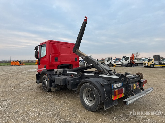 2009 Iveco Eurocargo 120E28 4x2 Roll-Off Truck - Andere machine: afbeelding 2 2009 Iveco Eurocargo 120E28 4x2 Roll-Off Truck - Andere machine: afbeelding 2