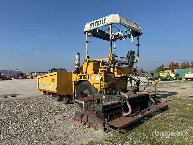 Bitelli BB30 Asphalt Paver - Asfaltafwerkmachine: afbeelding 2 Bitelli BB30 Asphalt Paver - Asfaltafwerkmachine: afbeelding 2