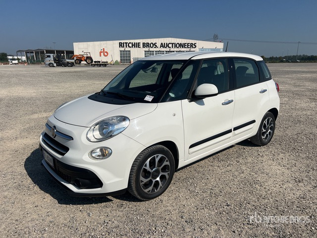 Fiat 500L Automobile - Personenwagen: afbeelding 1 Fiat 500L Automobile - Personenwagen: afbeelding 1