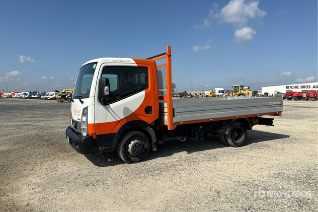 Nissan Cabstar NT400 Autocarro cassone fisso - Vrachtwagen met open laadbak: afbeelding 2 Nissan Cabstar NT400 Autocarro cassone fisso - Vrachtwagen met open laadbak: afbeelding 2