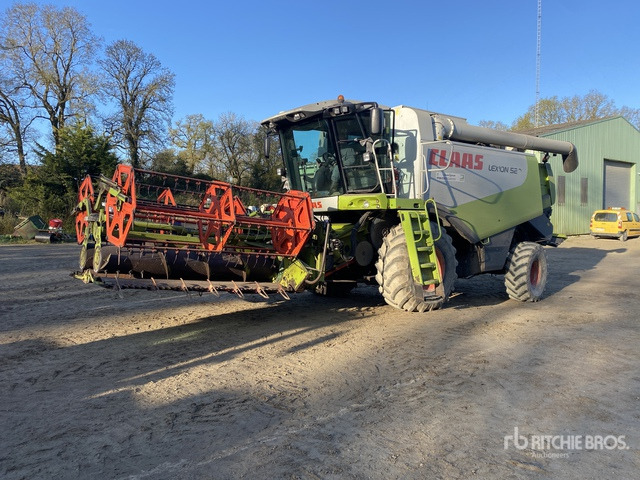 2005 Claas Lexion 520 4x4 Moissonneuse Batteuse Combine Harvester - Klepelmaaier/ Mulcher: afbeelding 2 2005 Claas Lexion 520 4x4 Moissonneuse Batteuse Combine Harvester - Klepelmaaier/ Mulcher: afbeelding 2