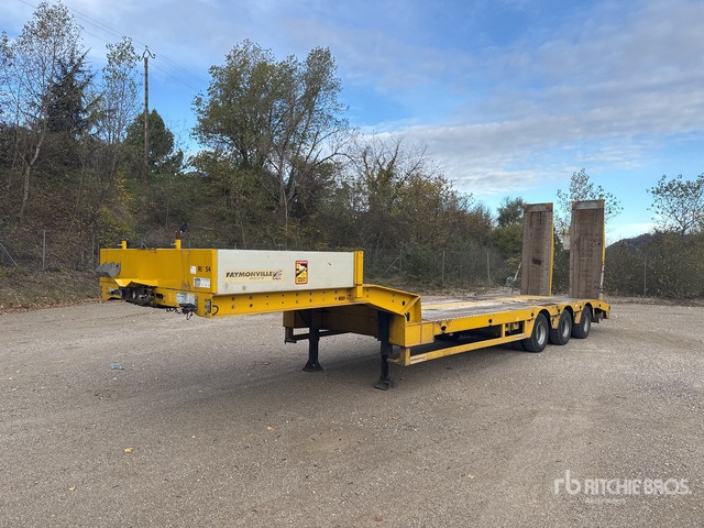 2007 Faymonville TL3GE Tri/A Semi-Remorque Porte-Engin ... Lowboy Trailer - Dieplader aanhangwagen: afbeelding 1 2007 Faymonville TL3GE Tri/A Semi-Remorque Porte-Engin ... Lowboy Trailer - Dieplader aanhangwagen: afbeelding 1