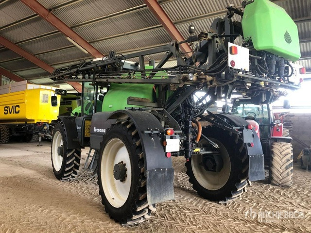 2009 Tecnoma LASER TR 3240 30 m 4x4 High Clearance Self-Propelled Sprayer - Zelfrijdende veldspuit: afbeelding 2 2009 Tecnoma LASER TR 3240 30 m 4x4 High Clearance Self-Propelled Sprayer - Zelfrijdende veldspuit: afbeelding 2