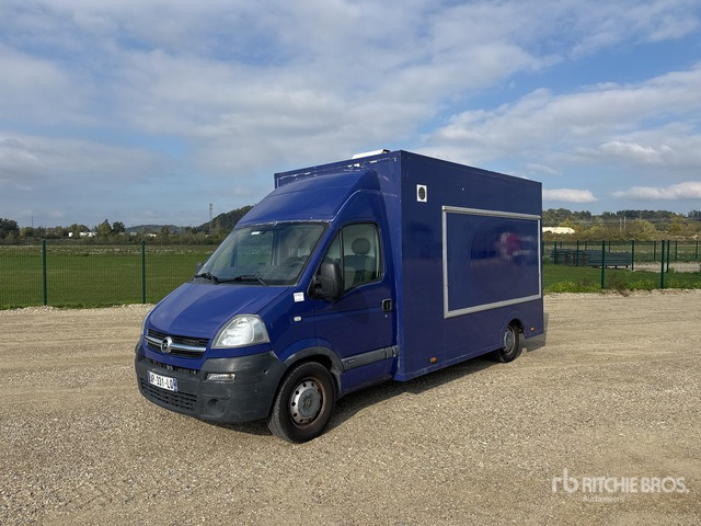 2010 Opel Movano 3500 4x2 Food Concession Truck - Zelfrijdende verkoopwagen: afbeelding 2 2010 Opel Movano 3500 4x2 Food Concession Truck - Zelfrijdende verkoopwagen: afbeelding 2