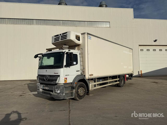 2011 Mercedes-Benz Axor 1824 4x2 Camion Frigorifique 4x2 Refrigerated Truck - Koelwagen vrachtwagen: afbeelding 1 2011 Mercedes-Benz Axor 1824 4x2 Camion Frigorifique 4x2 Refrigerated Truck - Koelwagen vrachtwagen: afbeelding 1