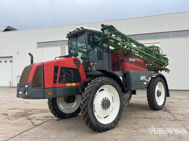 2011 Preciculture TR4240/A/MN/C3U/146 36 m 4x4 High Clearance Seguip ... Self-Propelled Sprayer - Zelfrijdende veldspuit: afbeelding 1 2011 Preciculture TR4240/A/MN/C3U/146 36 m 4x4 High Clearance Seguip ... Self-Propelled Sprayer - Zelfrijdende veldspuit: afbeelding 1