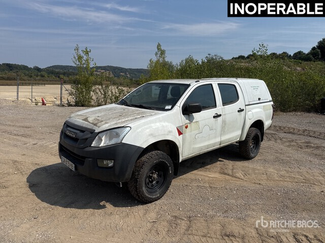 2013 Isuzu D-Max 4x4 Extended Cab (Inoperable) Pickup - Pick-up: afbeelding 1 2013 Isuzu D-Max 4x4 Extended Cab (Inoperable) Pickup - Pick-up: afbeelding 1