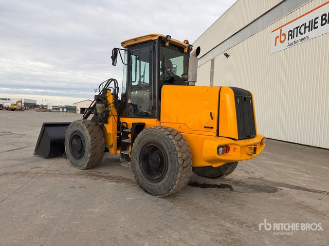 2013 JCB 411 Chargeuse Sur Pneus Wheel Loader - Wiellader: afbeelding 3 2013 JCB 411 Chargeuse Sur Pneus Wheel Loader - Wiellader: afbeelding 3
