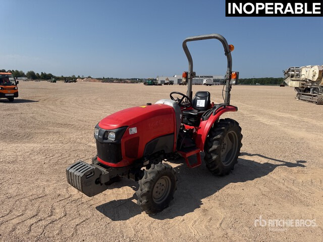 2015 Kubota STW34R 4WD Tracteur Utilitaire (Inoper ... Utility Tractor - Mini tractor: afbeelding 1 2015 Kubota STW34R 4WD Tracteur Utilitaire (Inoper ... Utility Tractor - Mini tractor: afbeelding 1