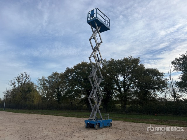 2017 Genie GS3246 Electric Nacelle Ciseau Electrique Scissor Lift - Schaarlift: afbeelding 3 2017 Genie GS3246 Electric Nacelle Ciseau Electrique Scissor Lift - Schaarlift: afbeelding 3