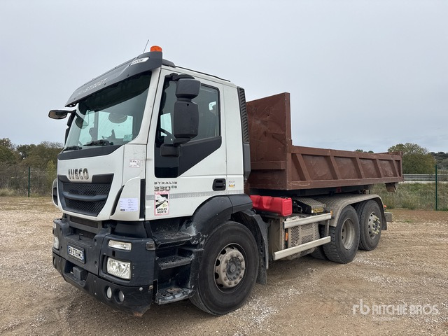 2017 Iveco Stralis 330 6x2 Camion Ampliroll 6x2 Roll-Off Truck - Haakarmsysteem vrachtwagen: afbeelding 1 2017 Iveco Stralis 330 6x2 Camion Ampliroll 6x2 Roll-Off Truck - Haakarmsysteem vrachtwagen: afbeelding 1