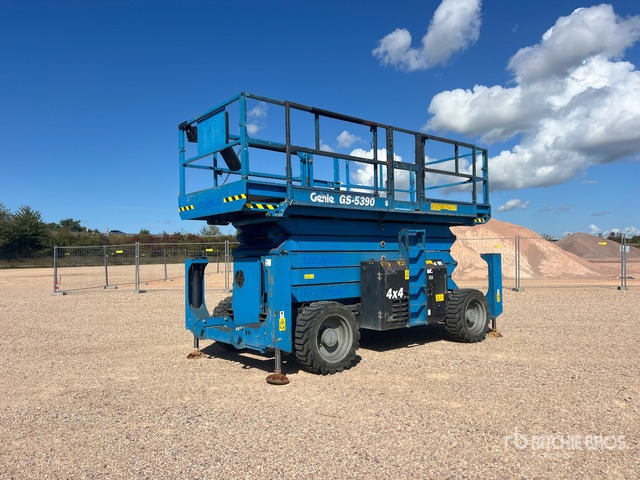 2019 Genie GS-5390RT 4x4 Nacelle Ciseaux Scissor Lift - Schaarlift: afbeelding 2 2019 Genie GS-5390RT 4x4 Nacelle Ciseaux Scissor Lift - Schaarlift: afbeelding 2
