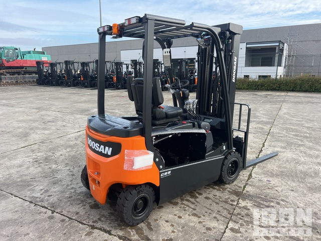 2023 Doosan B20X-7 PLUS 2000 kg Chariot Elevateur Elect ... Electric Forklift - Elektrische heftruck: afbeelding 4 2023 Doosan B20X-7 PLUS 2000 kg Chariot Elevateur Elect ... Electric Forklift - Elektrische heftruck: afbeelding 4