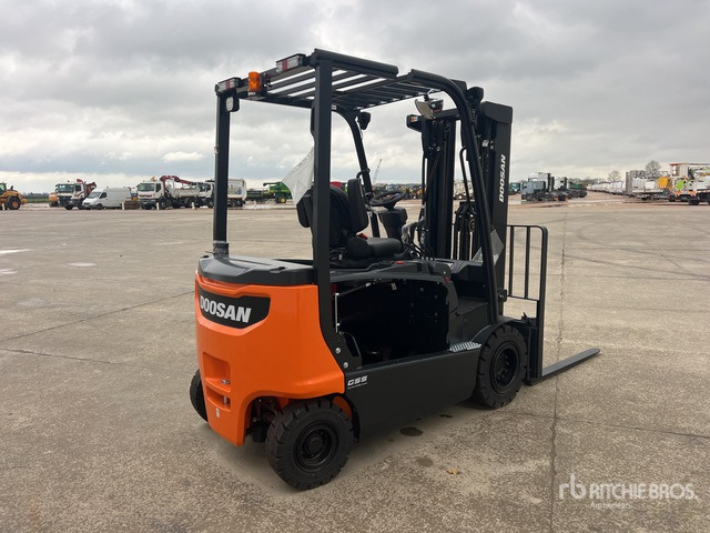 2023 Doosan B25X-7 PLUS 2500 kg Chariot Elevateur Elect ... Electric Forklift - Elektrische heftruck: afbeelding 3 2023 Doosan B25X-7 PLUS 2500 kg Chariot Elevateur Elect ... Electric Forklift - Elektrische heftruck: afbeelding 3