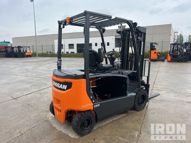 2023 Doosan B30X-7 PLUS 3000 kg Chariot Elevateur Elect ... Electric Forklift - Elektrische heftruck: afbeelding 3 2023 Doosan B30X-7 PLUS 3000 kg Chariot Elevateur Elect ... Electric Forklift - Elektrische heftruck: afbeelding 3