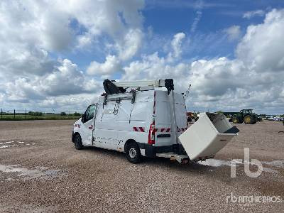 RENAULT MASTER 2021 KLUBB KL32 10 m on Camion ... - Vrachtwagen hoogwerker: afbeelding 2 RENAULT MASTER 2021 KLUBB KL32 10 m on Camion ... - Vrachtwagen hoogwerker: afbeelding 2