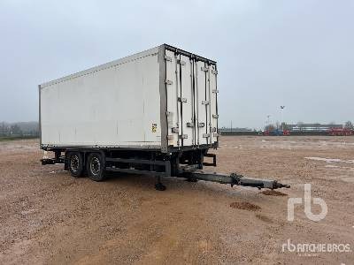 SCHMITZ ZK018 T/A Remorque Fourgon 2 Essieux - Gesloten oplegger: afbeelding 4 SCHMITZ ZK018 T/A Remorque Fourgon 2 Essieux - Gesloten oplegger: afbeelding 4