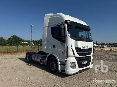 IVECO STRALIS 460NP 4x2 Tracteur Routier Cabine Cou ... - Trekker: afbeelding 4 IVECO STRALIS 460NP 4x2 Tracteur Routier Cabine Cou ... - Trekker: afbeelding 4