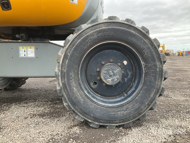 2007 Haulotte HA16PXNT 4WD Diesel Articulating Boom Lift - Knikarmhoogwerker: afbeelding 5 2007 Haulotte HA16PXNT 4WD Diesel Articulating Boom Lift - Knikarmhoogwerker: afbeelding 5