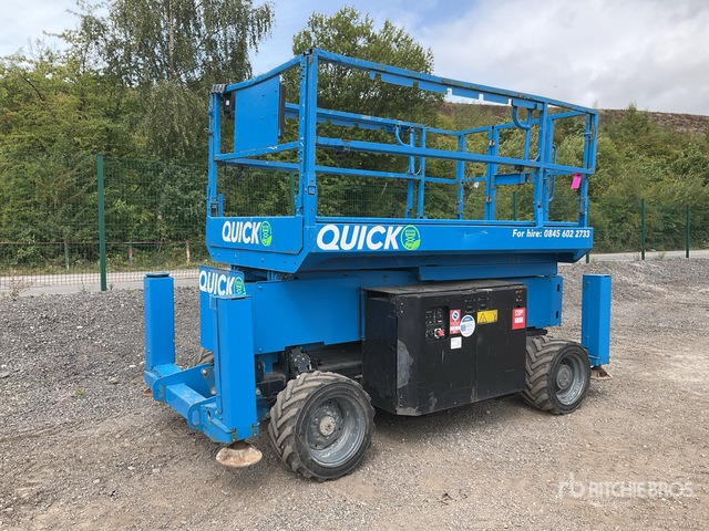 2014 Genie GS2669RT 4x4 Diesel Scissor Lift - Schaarlift: afbeelding 1 2014 Genie GS2669RT 4x4 Diesel Scissor Lift - Schaarlift: afbeelding 1