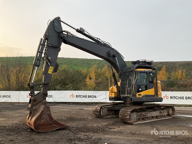 2014 Volvo ECR235DL Tracked Excavator - Rupsgraafmachine: afbeelding 2 2014 Volvo ECR235DL Tracked Excavator - Rupsgraafmachine: afbeelding 2