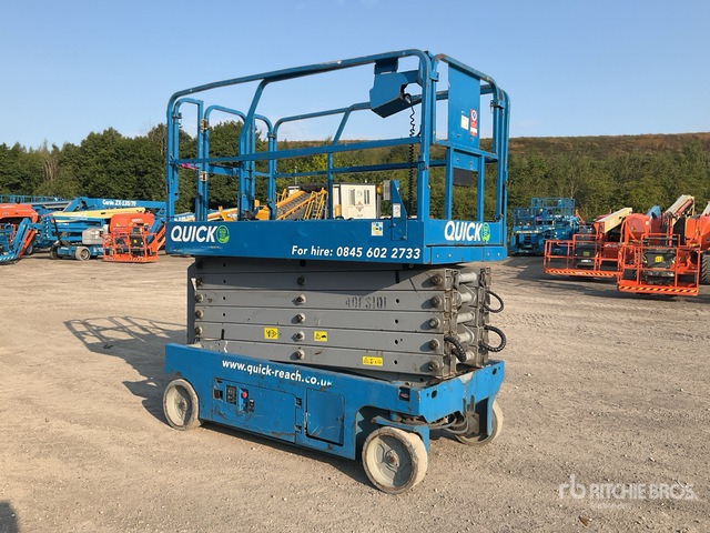 2015 Genie GS-4047 Electric Scissor Lift - Schaarlift: afbeelding 1 2015 Genie GS-4047 Electric Scissor Lift - Schaarlift: afbeelding 1
