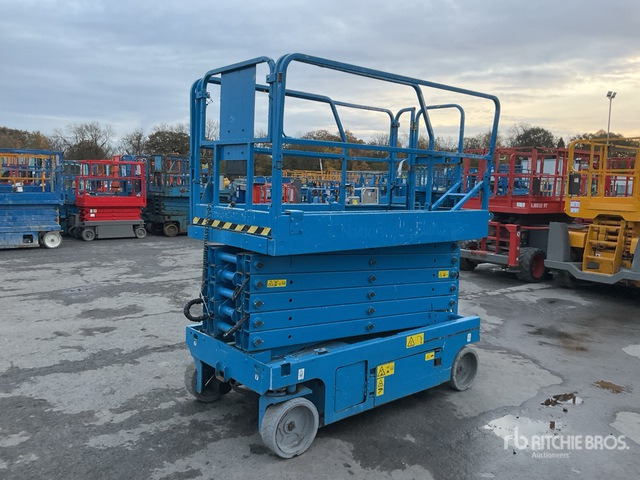 2015 Genie GS4047 Electric Scissor Lift - Schaarlift: afbeelding 1 2015 Genie GS4047 Electric Scissor Lift - Schaarlift: afbeelding 1
