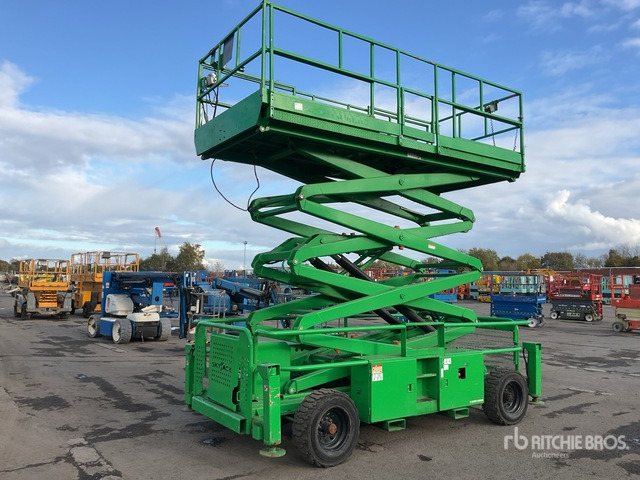 Schaarlift 2015 Skyjack SJ9241 4x4 Diesel Scissor Lift: afbeelding 1