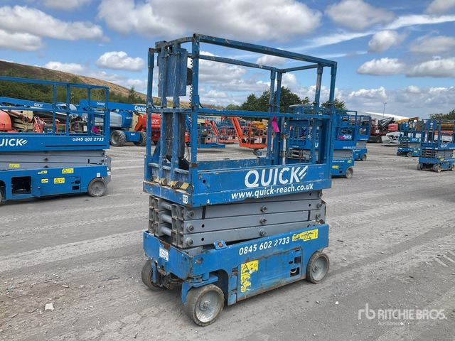 2016 Genie GS1932 Electric Scissor Lift - Schaarlift: afbeelding 2 2016 Genie GS1932 Electric Scissor Lift - Schaarlift: afbeelding 2