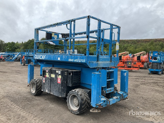 2016 Genie GS3369RT 4x4 Diesel Scissor Lift - Schaarlift: afbeelding 3 2016 Genie GS3369RT 4x4 Diesel Scissor Lift - Schaarlift: afbeelding 3