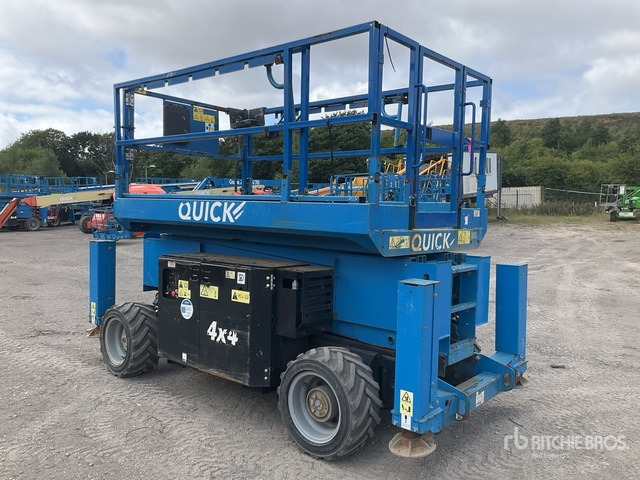 2017 Genie GS3369 4x4 Diesel Scissor Lift - Schaarlift: afbeelding 4 2017 Genie GS3369 4x4 Diesel Scissor Lift - Schaarlift: afbeelding 4