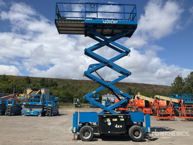 2017 Genie GS3369 4x4 Diesel Scissor Lift - Schaarlift: afbeelding 1 2017 Genie GS3369 4x4 Diesel Scissor Lift - Schaarlift: afbeelding 1