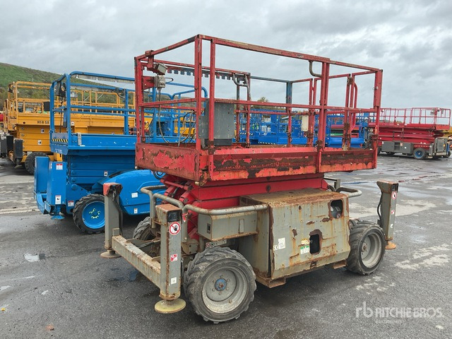 2017 Skyjack SJ6832 RT 4x4 Diesel Scissor Lift - Schaarlift: afbeelding 1 2017 Skyjack SJ6832 RT 4x4 Diesel Scissor Lift - Schaarlift: afbeelding 1