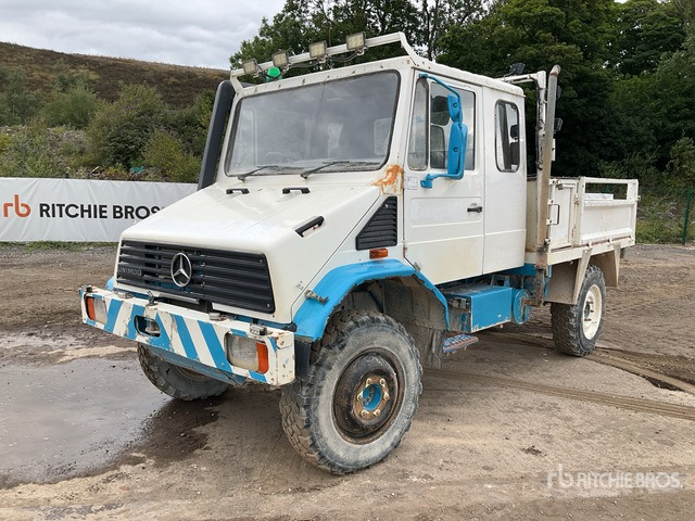 Mercedes-Benz Unimog Service Truck - Klepelmaaier/ Mulcher: afbeelding 1 Mercedes-Benz Unimog Service Truck - Klepelmaaier/ Mulcher: afbeelding 1