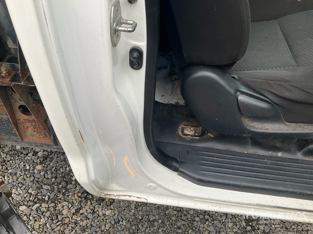 Toyota Hilux Bucket Truck - Vrachtwagen hoogwerker: afbeelding 3 Toyota Hilux Bucket Truck - Vrachtwagen hoogwerker: afbeelding 3