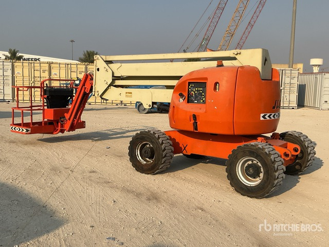 2002 JLG 450AJ Series ll 4WD Diesel Articulating Boom Lift - Knikarmhoogwerker: afbeelding 3 2002 JLG 450AJ Series ll 4WD Diesel Articulating Boom Lift - Knikarmhoogwerker: afbeelding 3