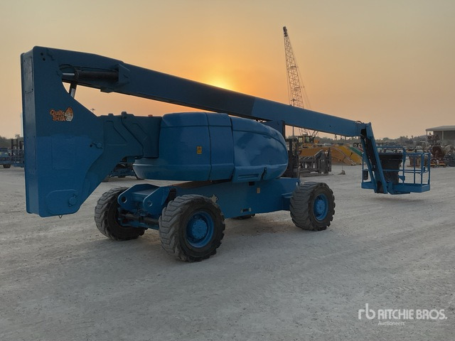 2005 JLG 800AJ 4WD Diesel Articulating Boom Lift - Knikarmhoogwerker: afbeelding 4 2005 JLG 800AJ 4WD Diesel Articulating Boom Lift - Knikarmhoogwerker: afbeelding 4