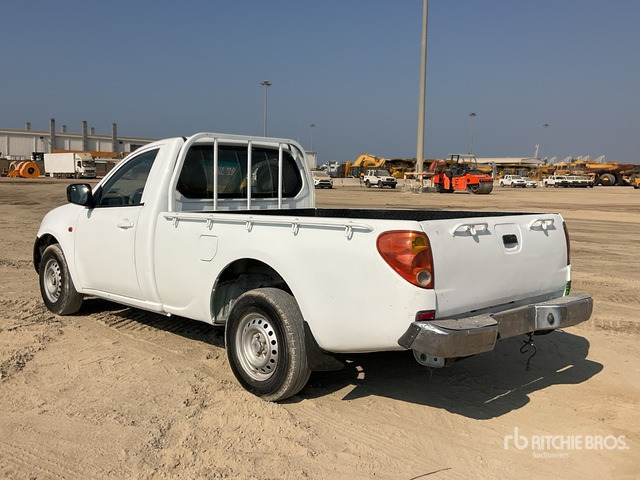 2007 Mitsubishi L200 4x2 Pickup - Pick-up: afbeelding 2 2007 Mitsubishi L200 4x2 Pickup - Pick-up: afbeelding 2