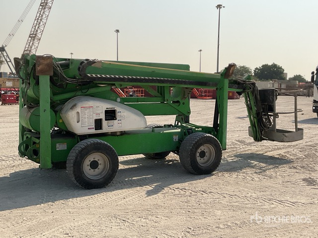 2007 Nifty-Lift 210SD 4WD Diesel Articulating Boom Lift - Knikarmhoogwerker: afbeelding 3 2007 Nifty-Lift 210SD 4WD Diesel Articulating Boom Lift - Knikarmhoogwerker: afbeelding 3