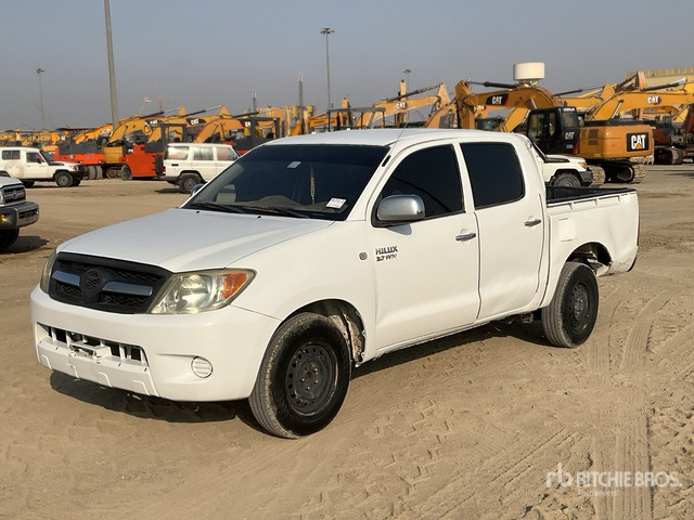 2008 Toyota Hilux 4x2 Crew Cab Pickup - Pick-up: afbeelding 1 2008 Toyota Hilux 4x2 Crew Cab Pickup - Pick-up: afbeelding 1