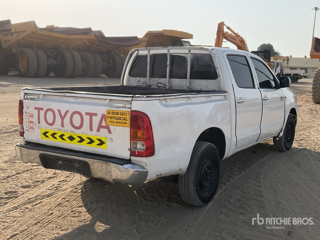 2008 Toyota Hilux 4x2 Crew Cab Pickup - Pick-up: afbeelding 3 2008 Toyota Hilux 4x2 Crew Cab Pickup - Pick-up: afbeelding 3